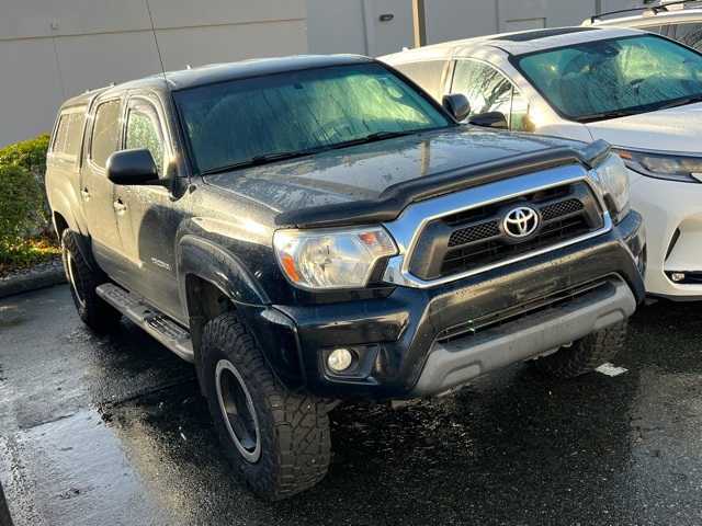 Thumbnail: 2015 Toyota Tacoma - 3