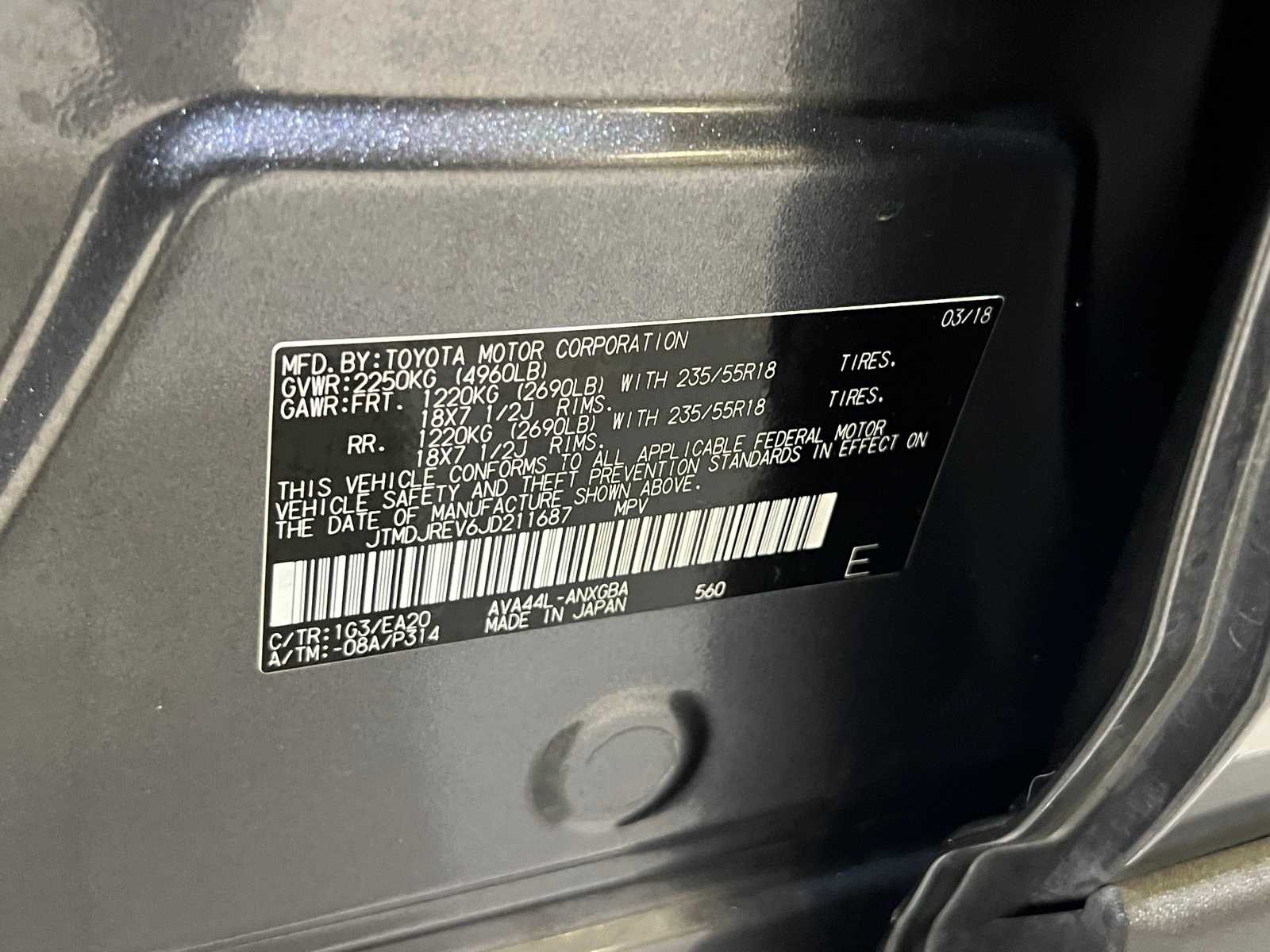 Thumbnail: 2018 Toyota RAV4 - 28