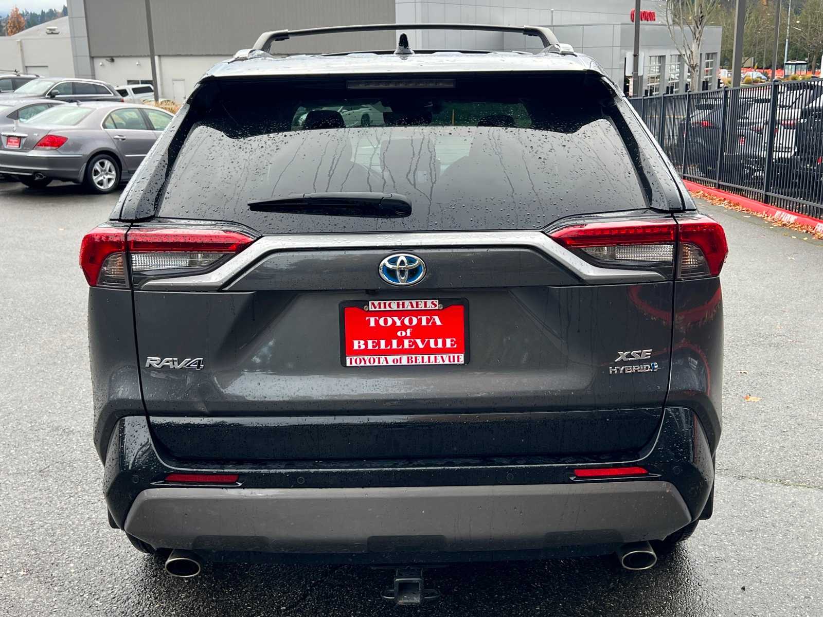 Thumbnail: 2020 Toyota RAV4 - 6