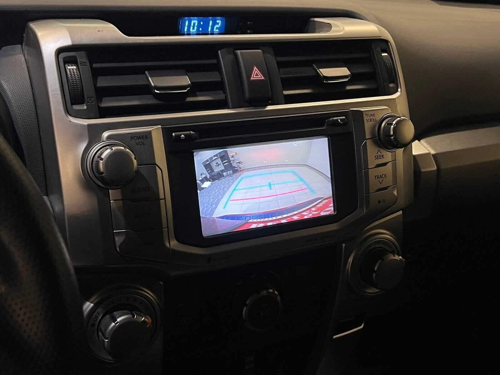 Thumbnail: 2017 Toyota 4Runner - 25