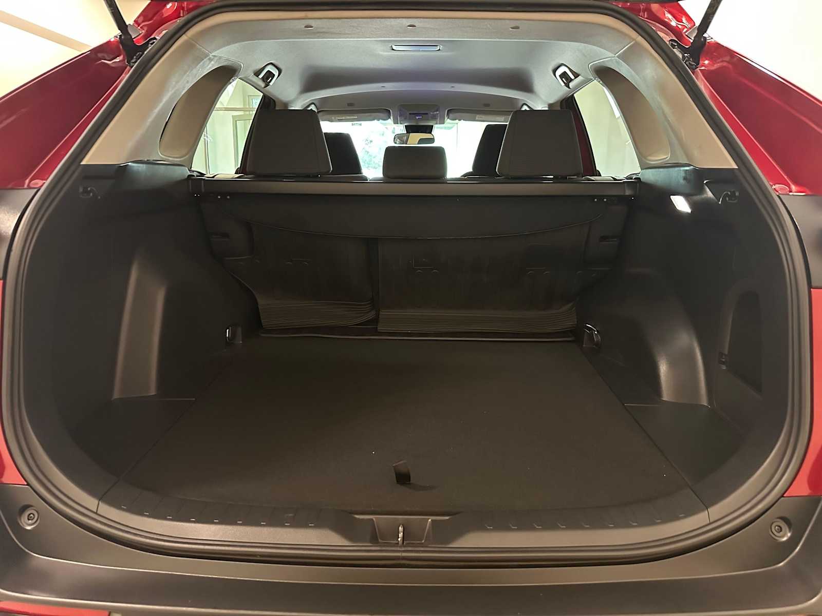 Thumbnail: 2025 Toyota RAV4 - 29