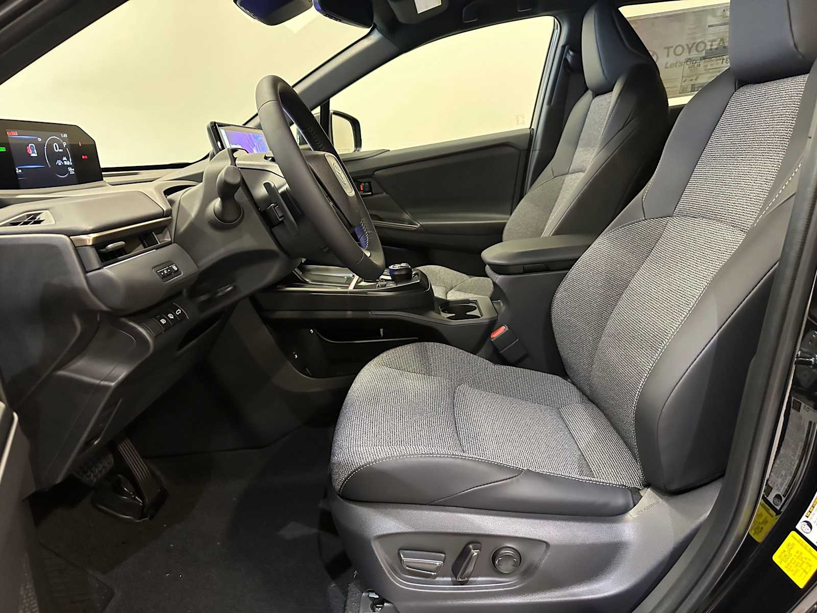 Thumbnail: 2026 Toyota bZ - 19