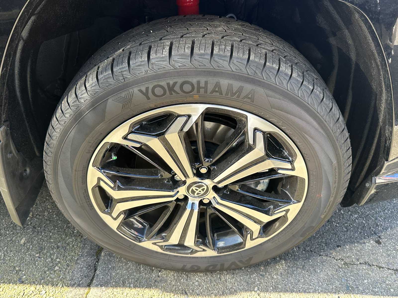 Thumbnail: 2025 Toyota RAV4 - 4