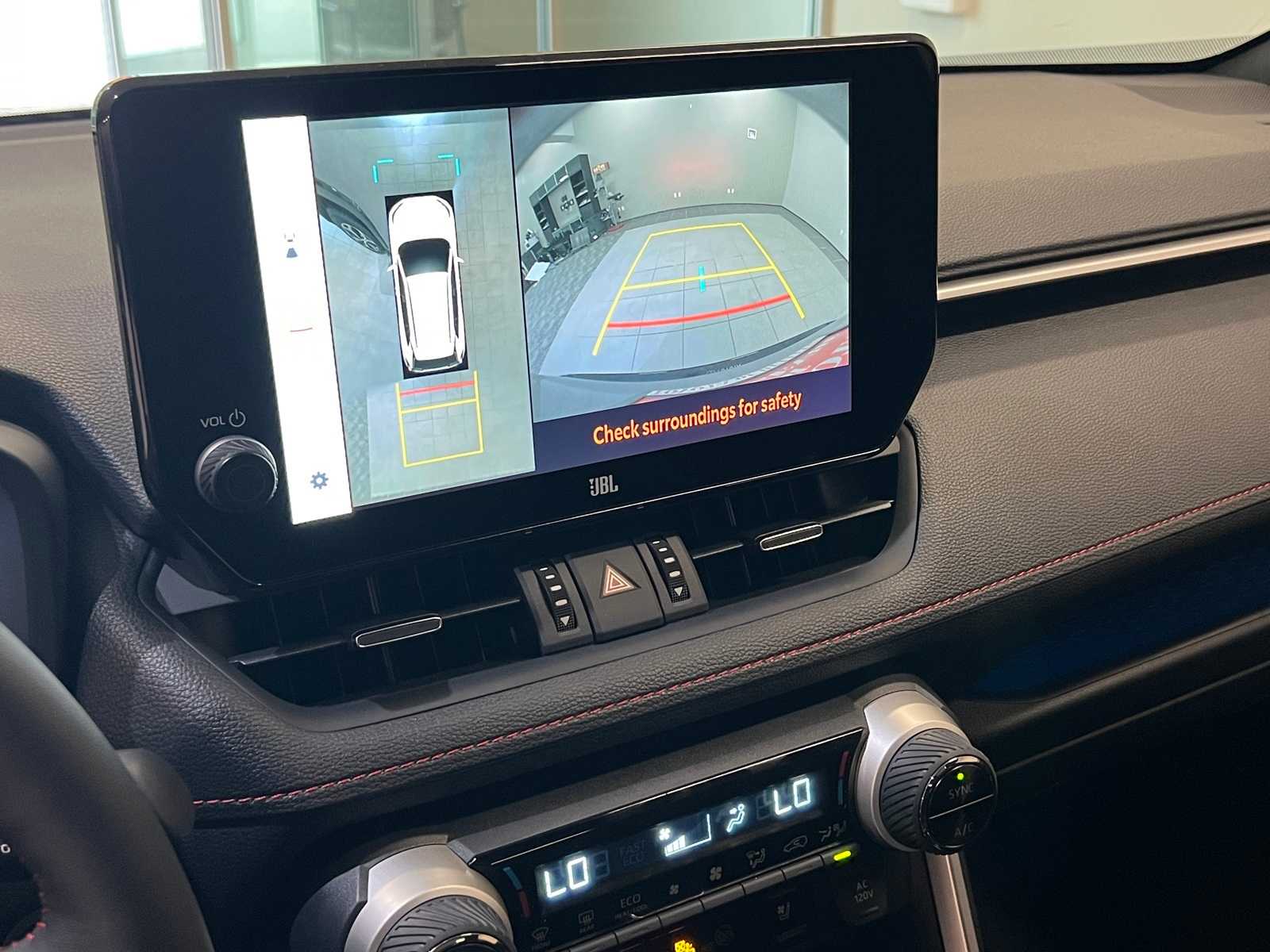 Thumbnail: 2025 Toyota RAV4 - 27