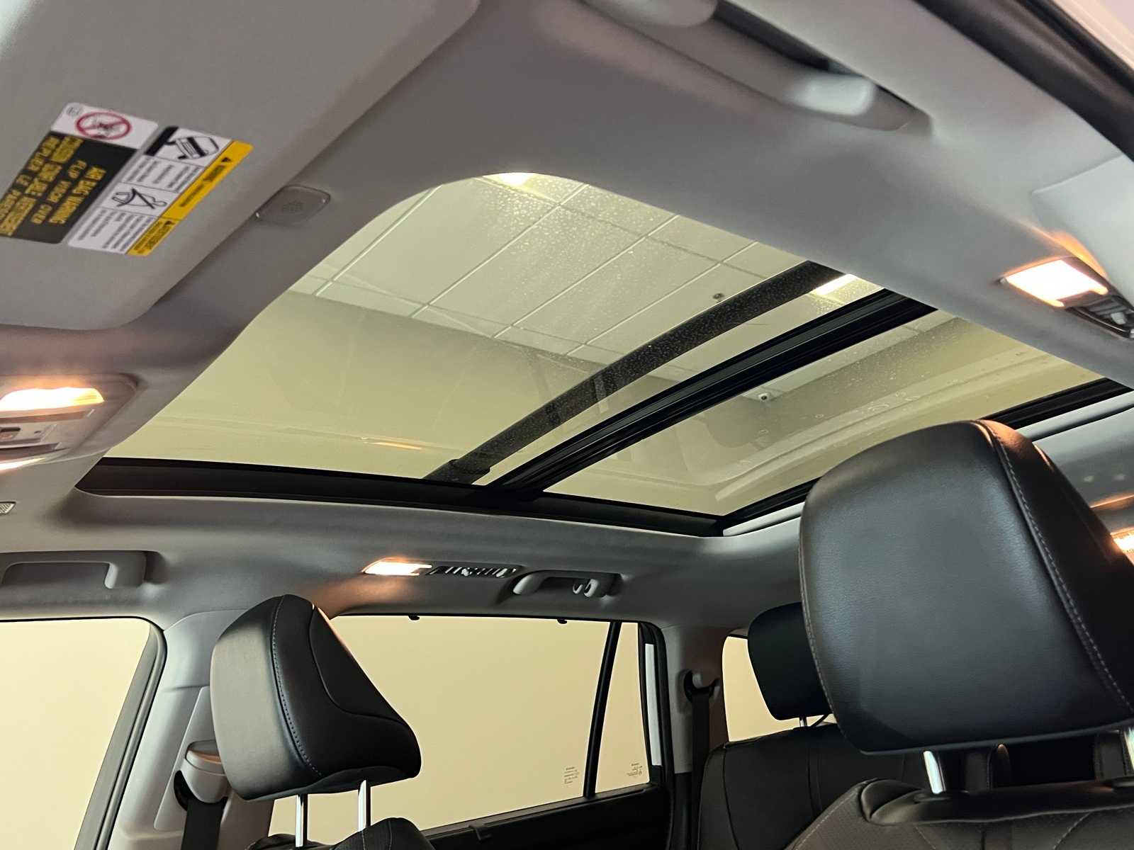 Thumbnail: 2024 Toyota Highlander - 17
