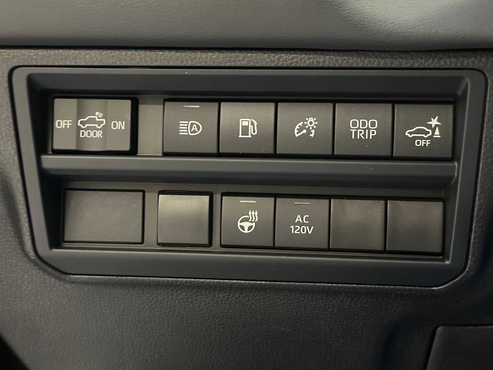 Thumbnail: 2026 Toyota Tundra - 15