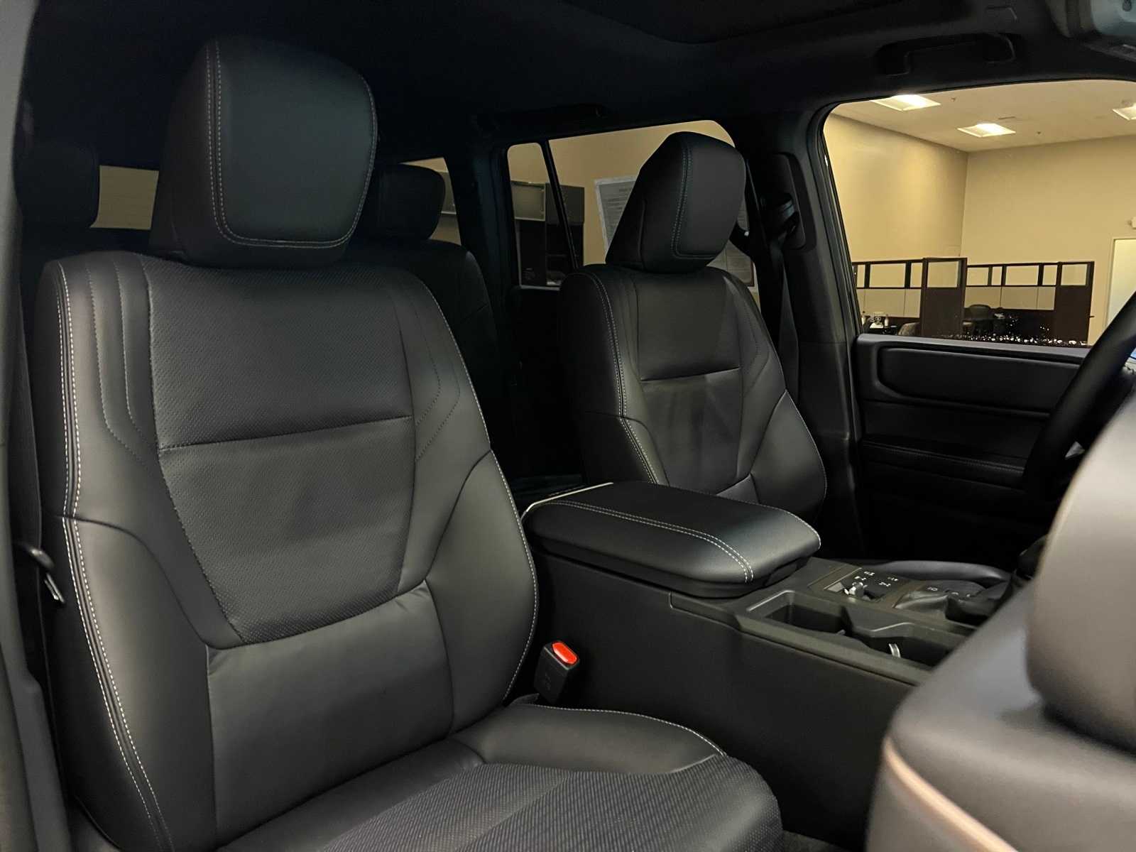 Thumbnail: 2025 Toyota Land Cruiser - 14