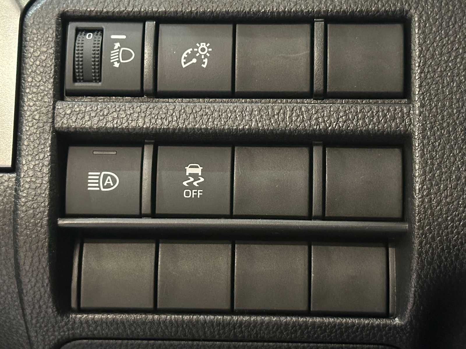 Thumbnail: 2026 Toyota Tacoma - 18