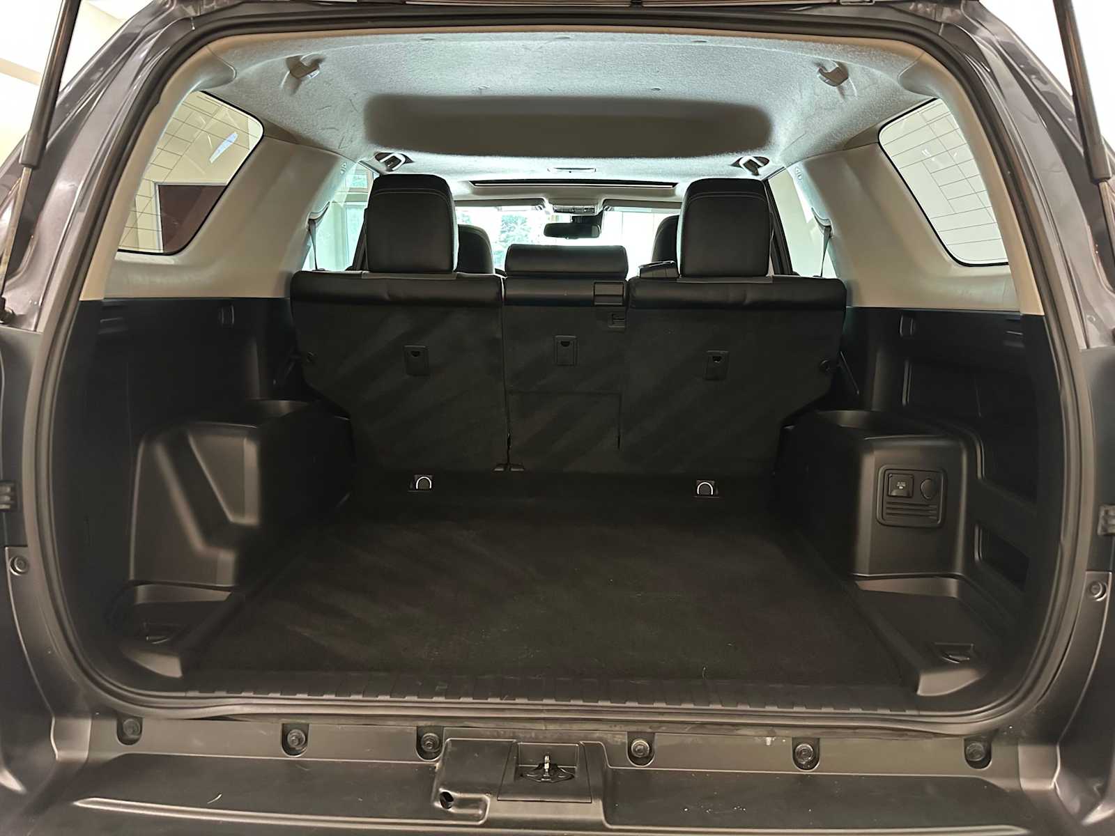 Thumbnail: 2021 Toyota 4Runner - 30