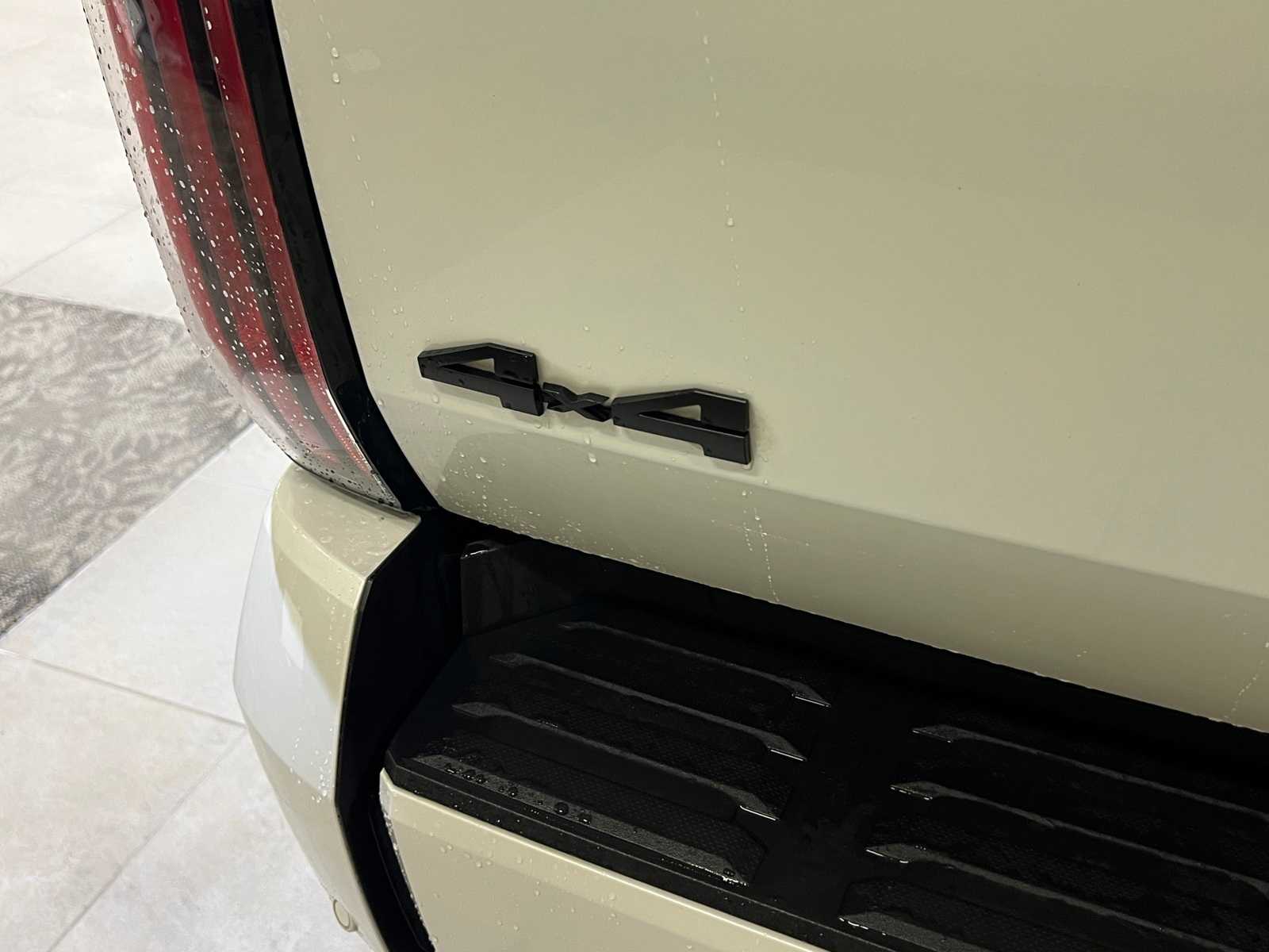 Thumbnail: 2024 Toyota Tundra - 6