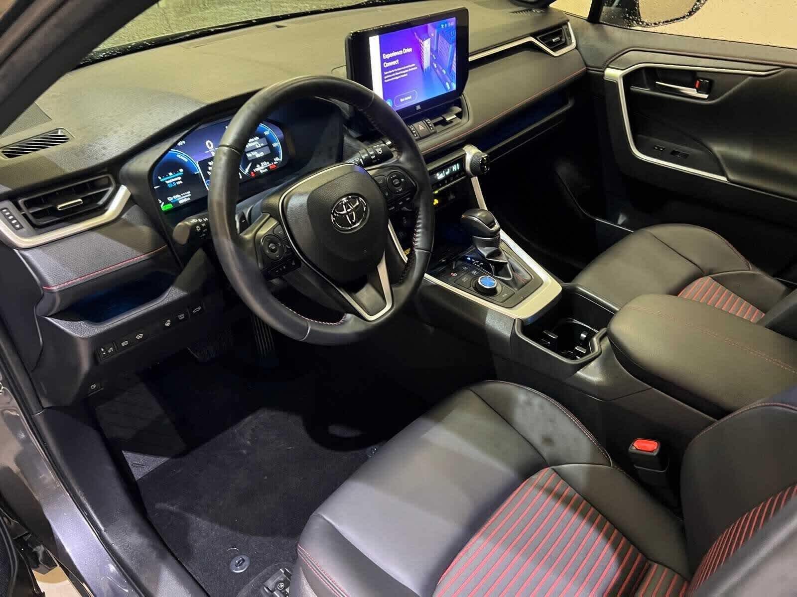 Thumbnail: 2024 Toyota RAV4 - 2