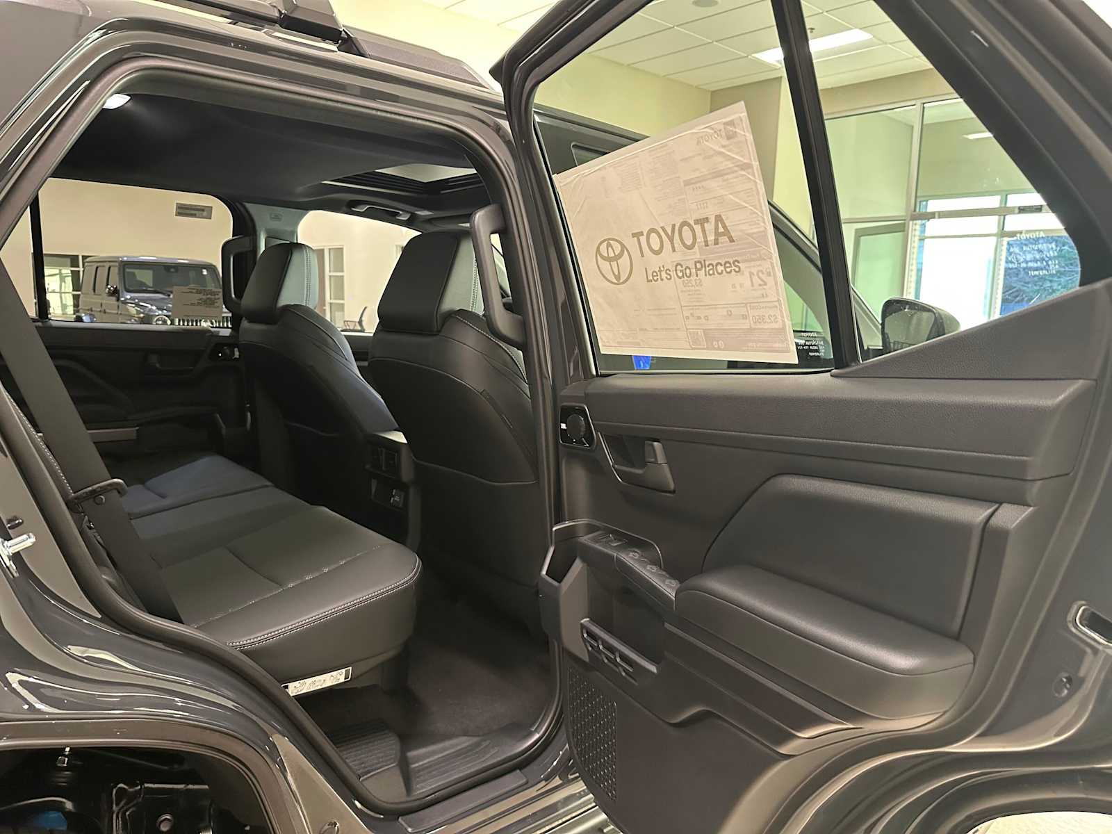 Thumbnail: 2026 Toyota 4Runner - 26