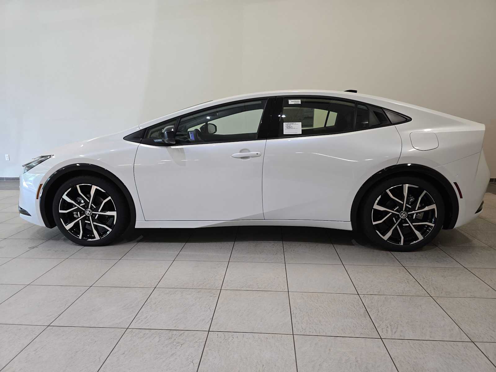 Thumbnail: 2026 Toyota Prius - 3