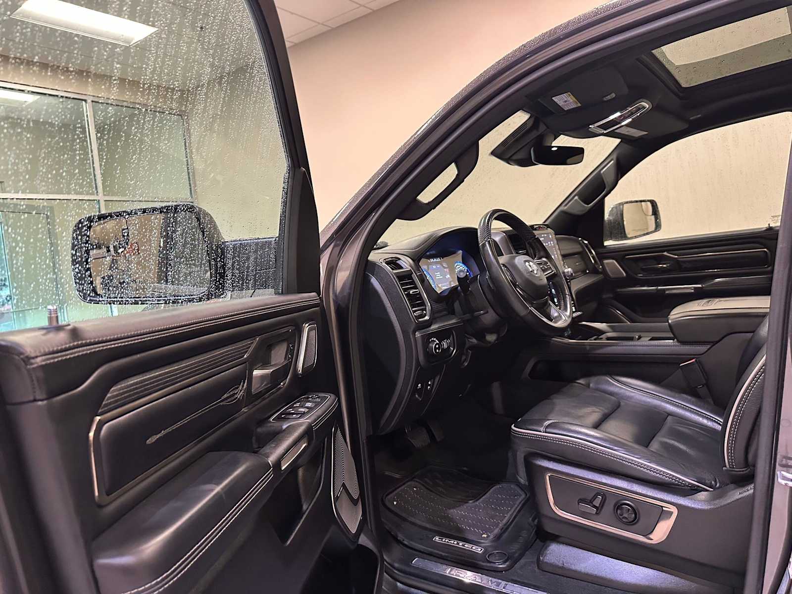 Thumbnail: 2021 RAM 1500 - 23