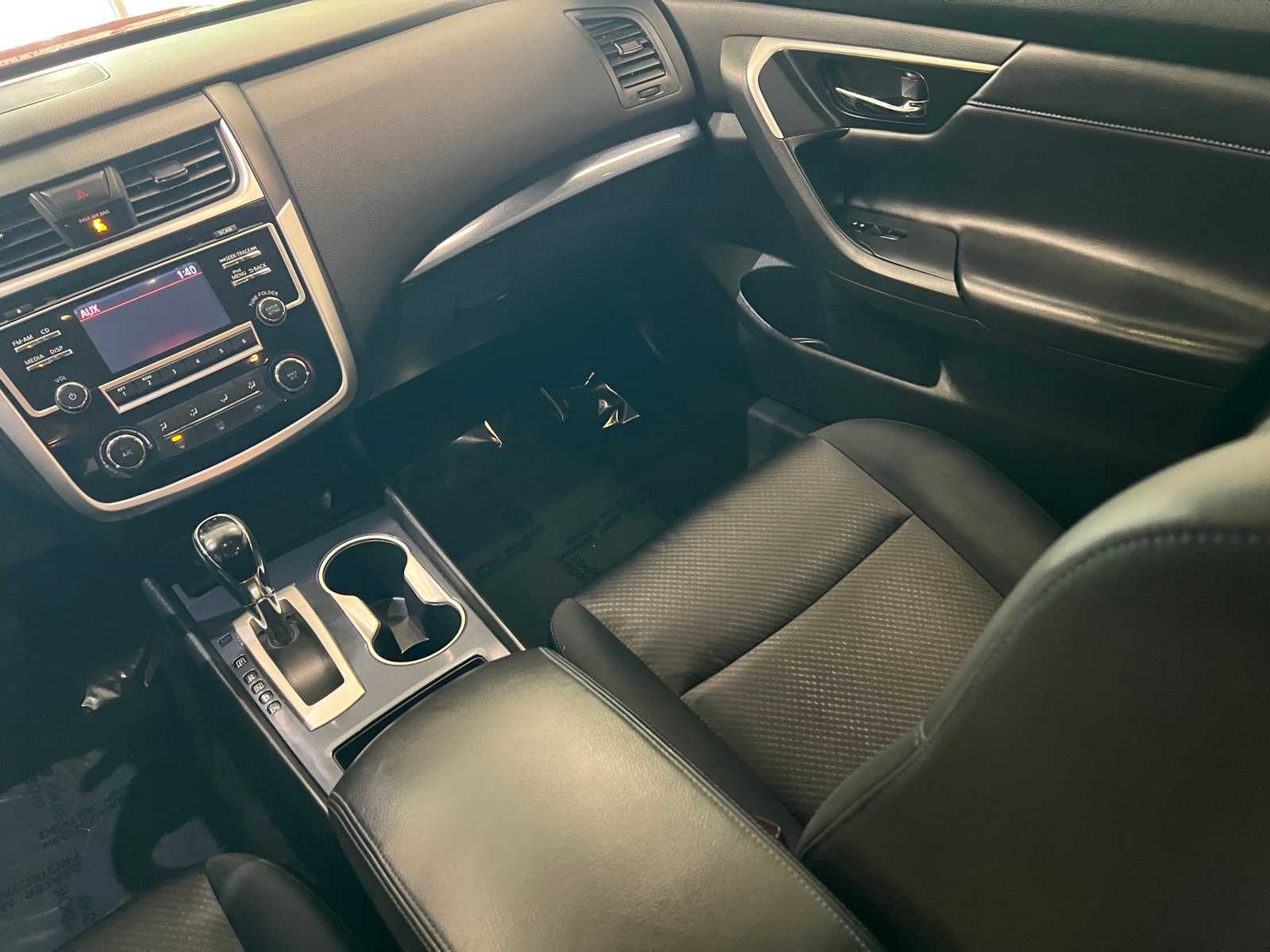 Thumbnail: 2018 Nissan Altima - 11