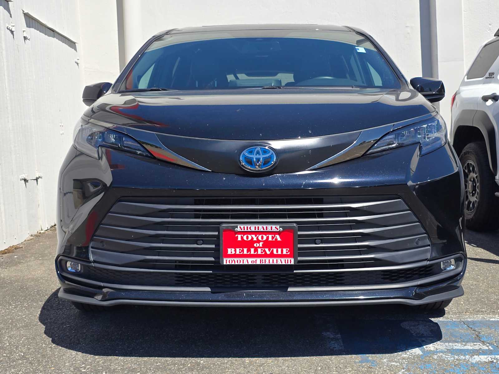 Thumbnail: 2024 Toyota Sienna - 2