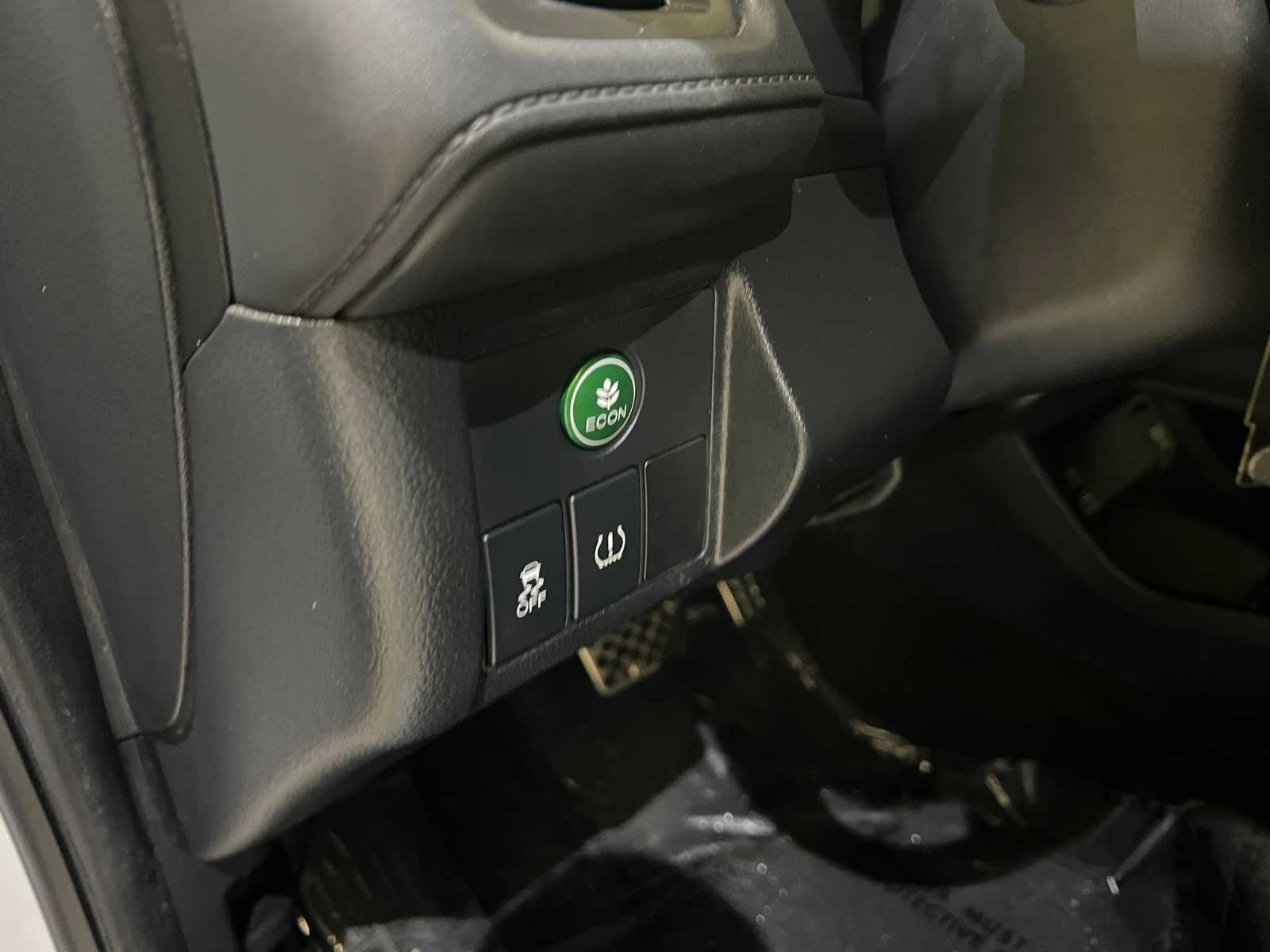 Thumbnail: 2022 Honda HR-V - 15