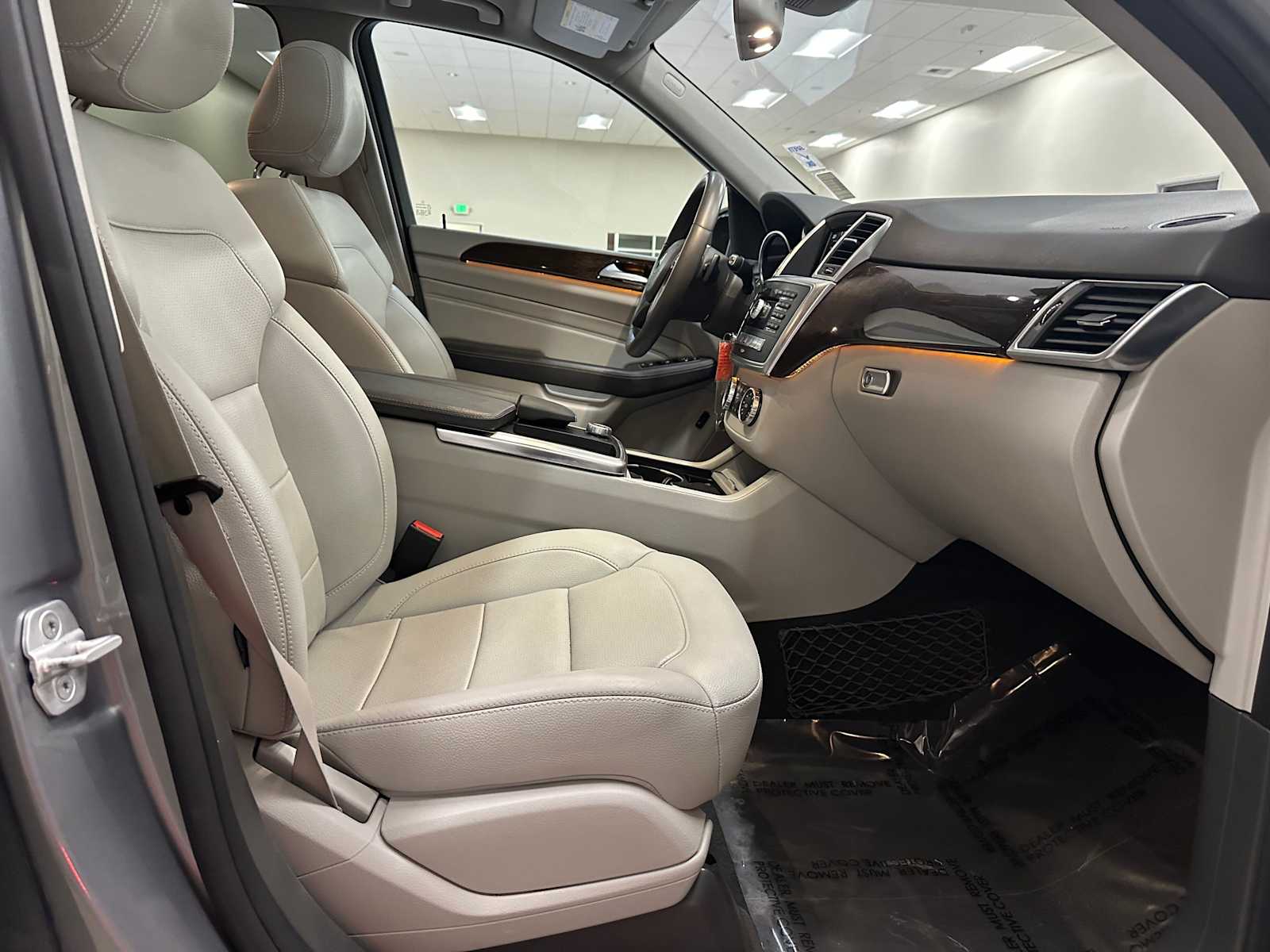 Thumbnail: 2014 Mercedes-Benz M-Class - 28