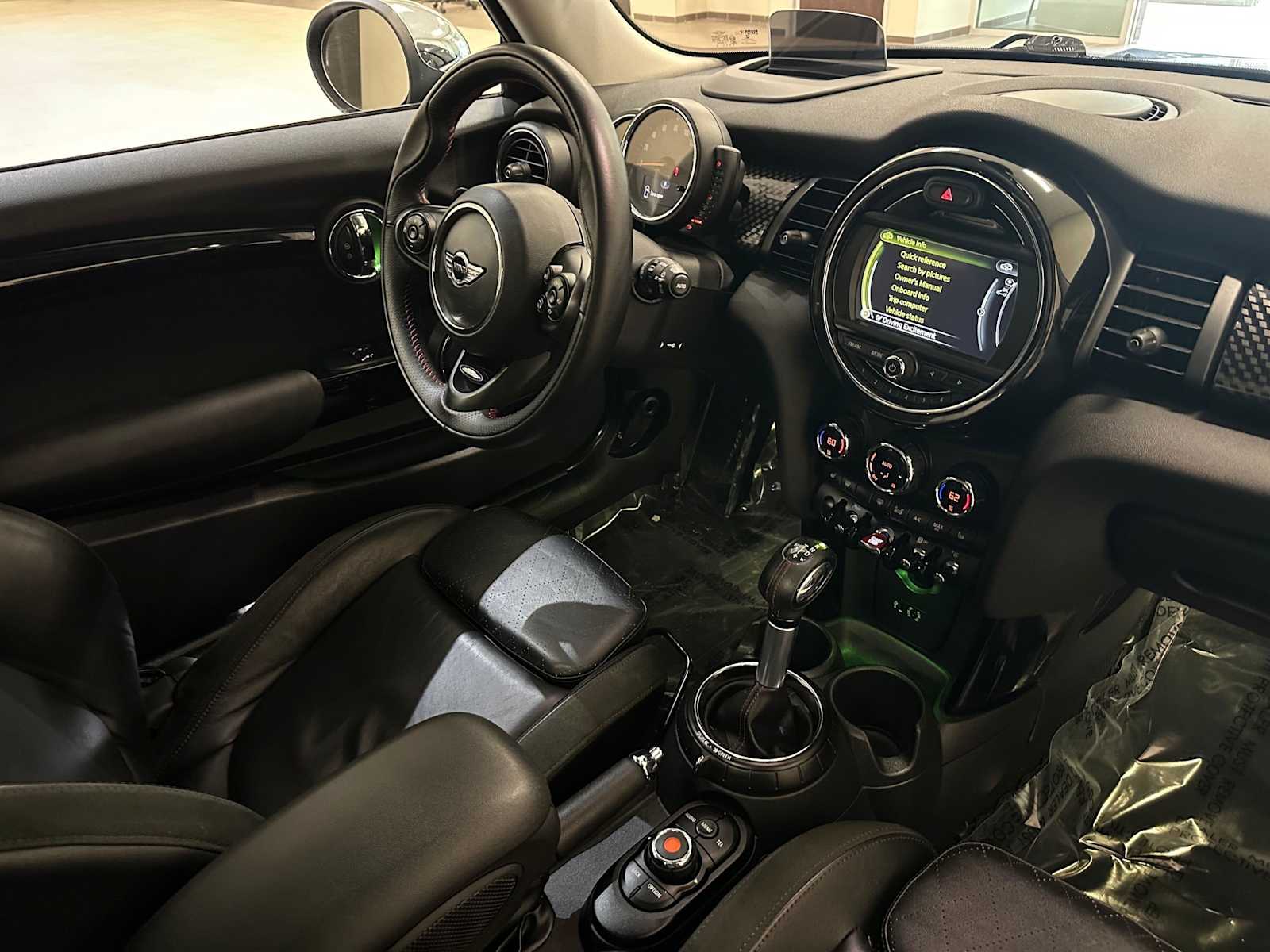 Thumbnail: 2014 MINI Cooper Hardtop - 29