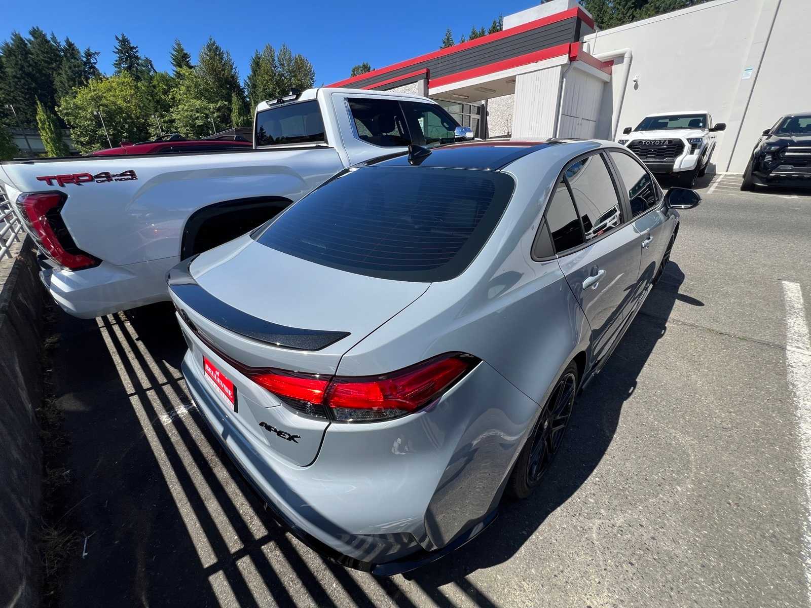 Thumbnail: 2022 Toyota Corolla - 7