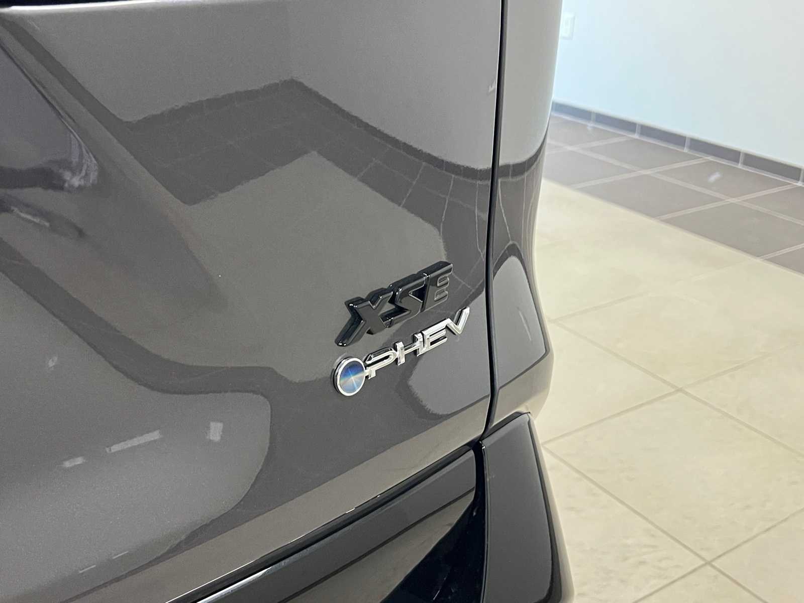 Thumbnail: 2025 Toyota RAV4 - 6