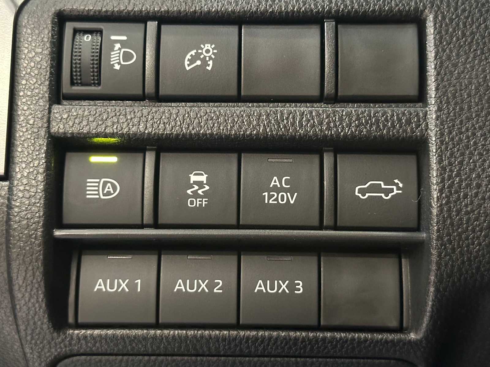 Thumbnail: 2026 Toyota Tacoma - 18