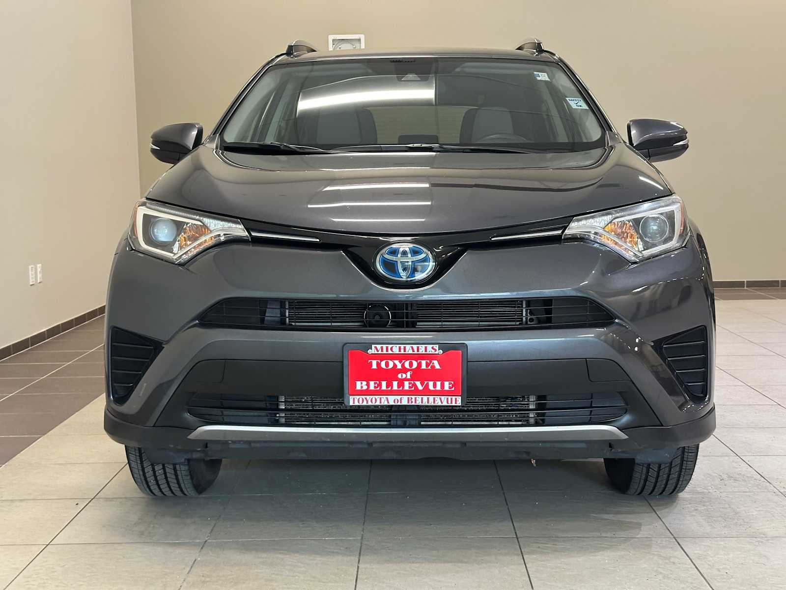 Thumbnail: 2018 Toyota RAV4 - 6