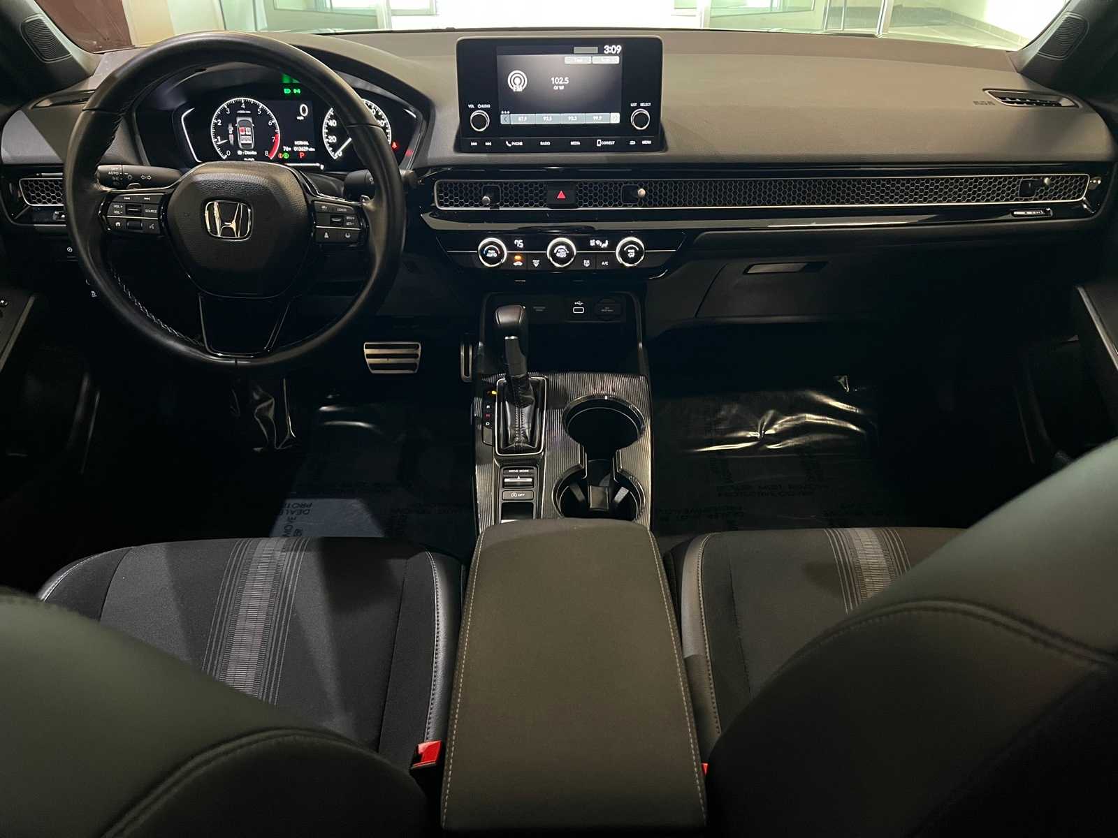 Thumbnail: 2024 Honda Civic - 10