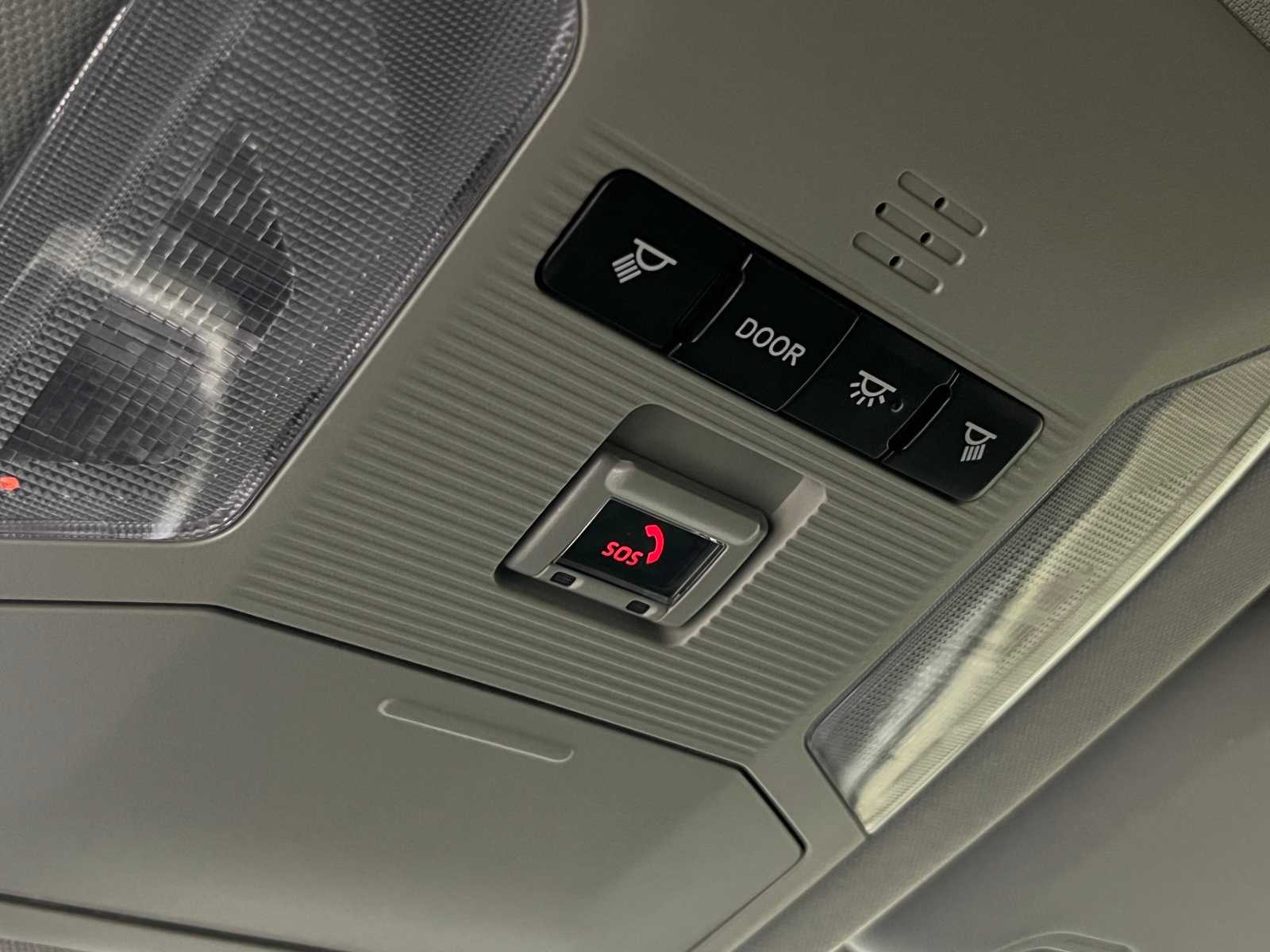 Thumbnail: 2021 Toyota RAV4 - 26