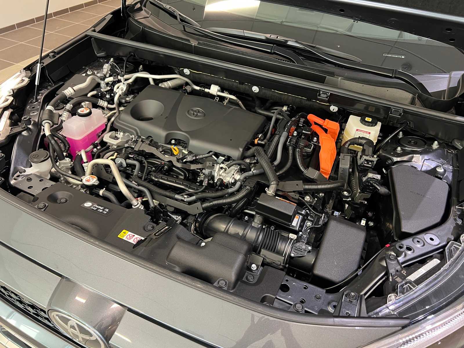 Thumbnail: 2025 Toyota RAV4 - 9