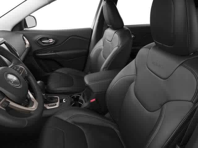 Thumbnail: 2016 Jeep Cherokee - 6