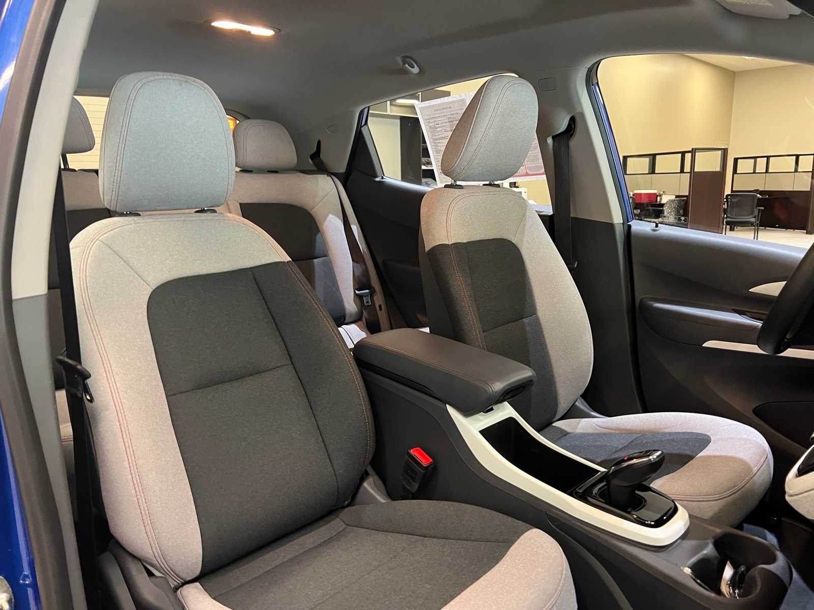 Thumbnail: 2019 Chevrolet Bolt EV - 14