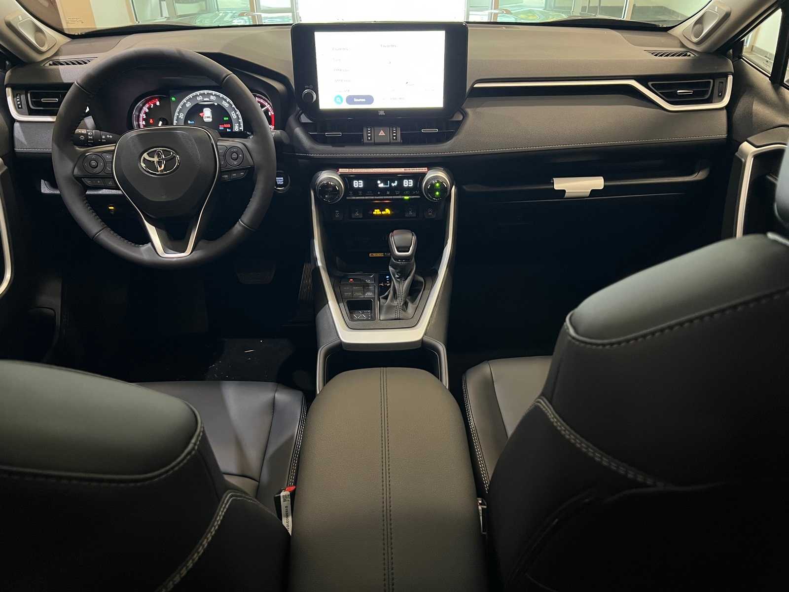 Thumbnail: 2025 Toyota RAV4 - 10