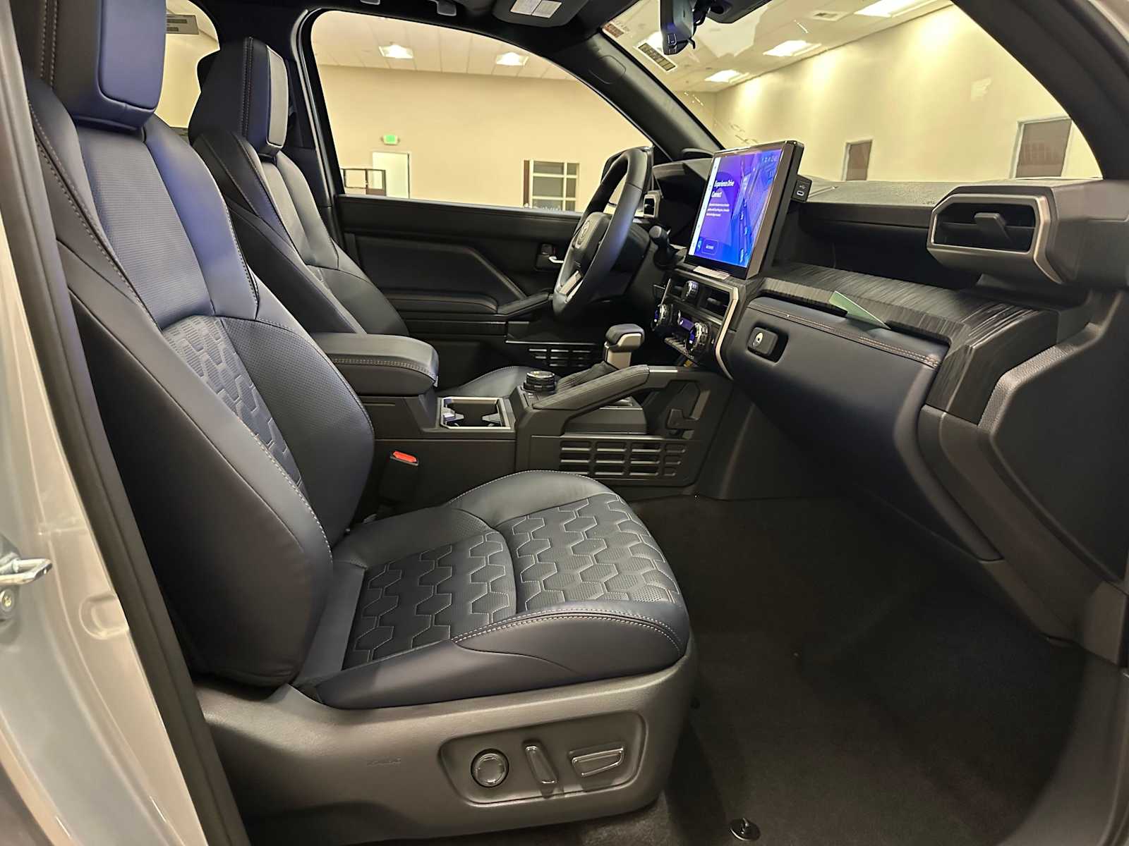 Thumbnail: 2026 Toyota 4Runner - 27