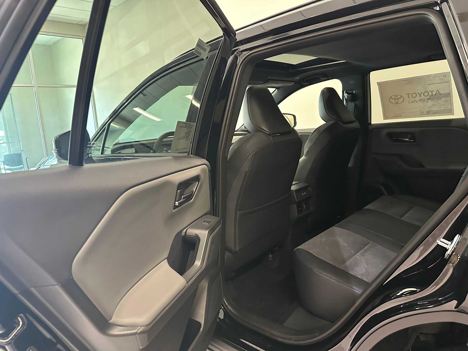 Thumbnail: 2026 Toyota RAV4 - 28