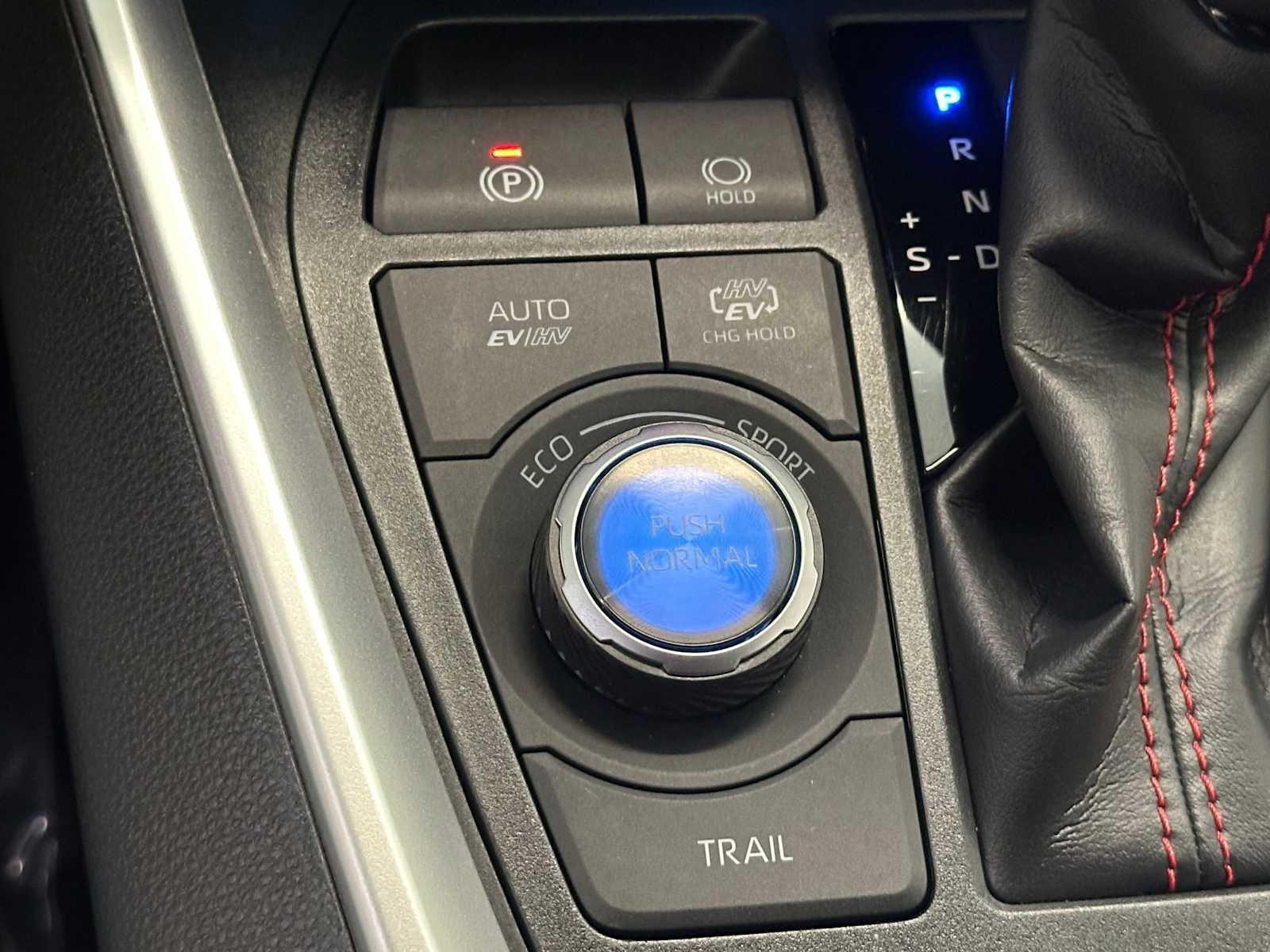 Thumbnail: 2024 Toyota RAV4 - 15