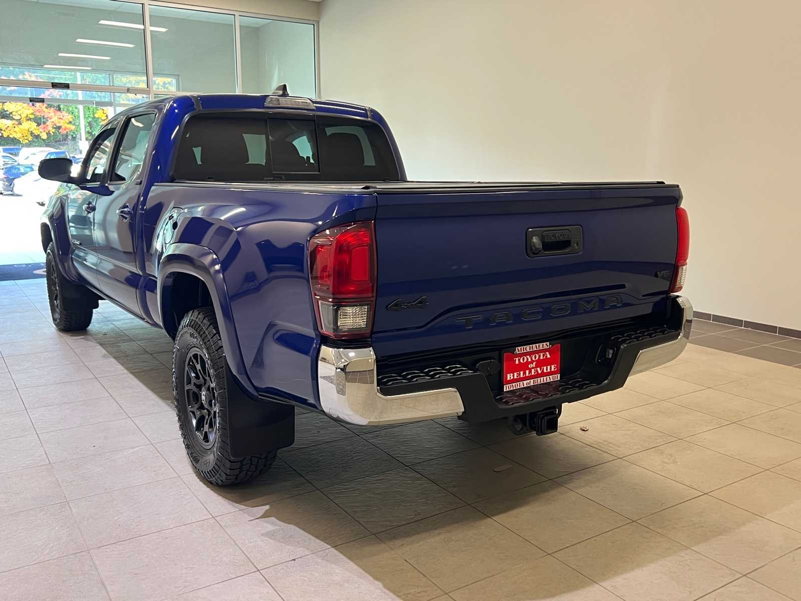 Thumbnail: 2022 Toyota Tacoma - 4