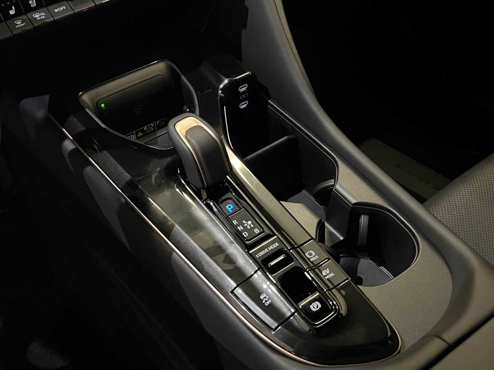 Thumbnail: 2026 Toyota Crown - 22