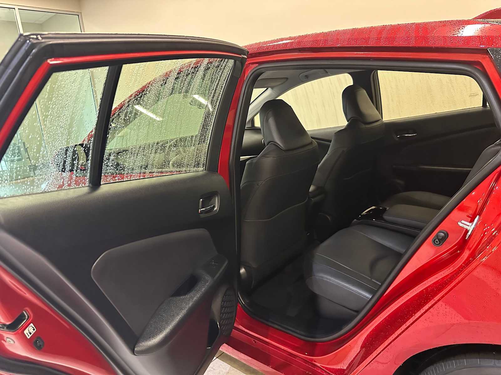 Thumbnail: 2019 Toyota Prius Prime - 24