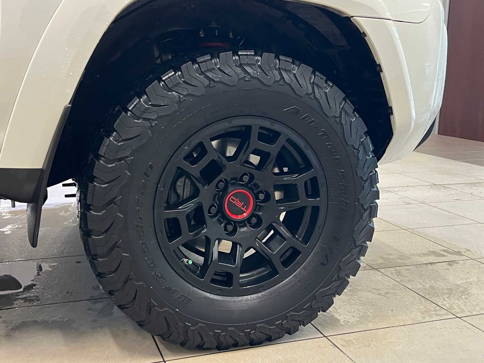 Thumbnail: 2022 Toyota 4Runner - 7