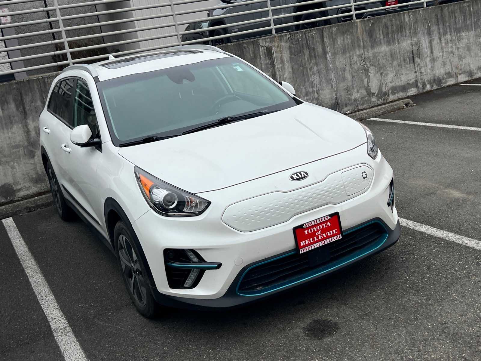 Thumbnail: 2019 Kia Niro - 3