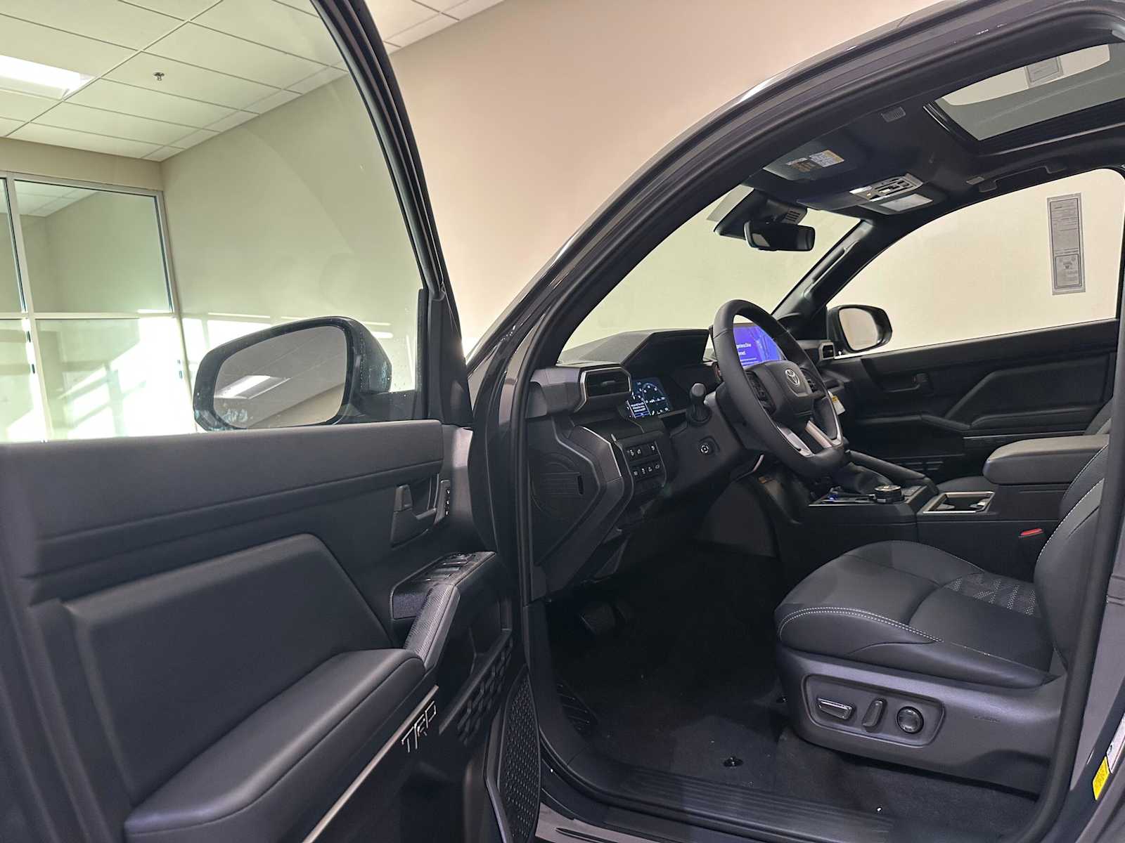 Thumbnail: 2026 Toyota 4Runner - 22