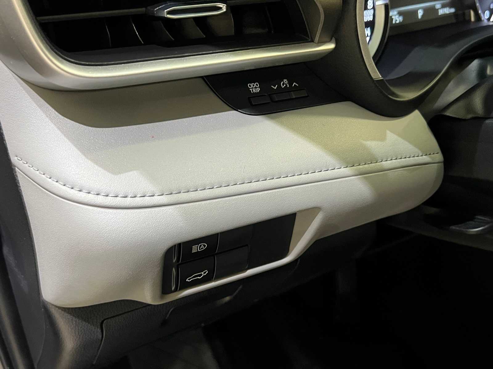 2022 Toyota Highlander XLE 15