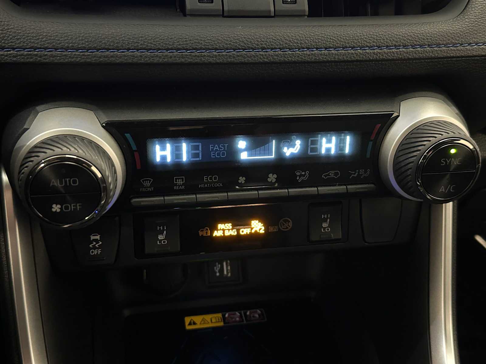 Thumbnail: 2024 Toyota RAV4 - 15