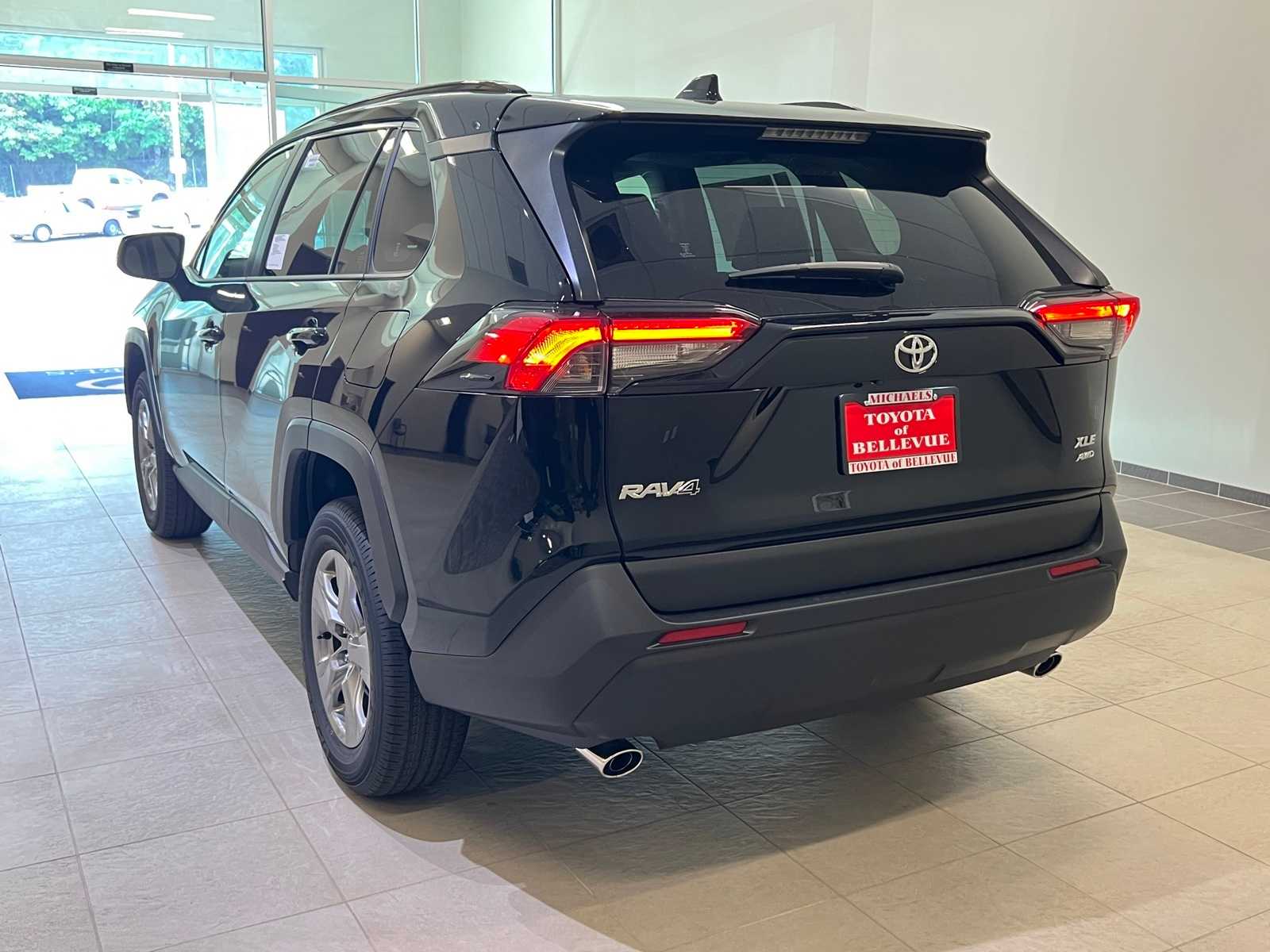 Thumbnail: 2025 Toyota RAV4 - 4