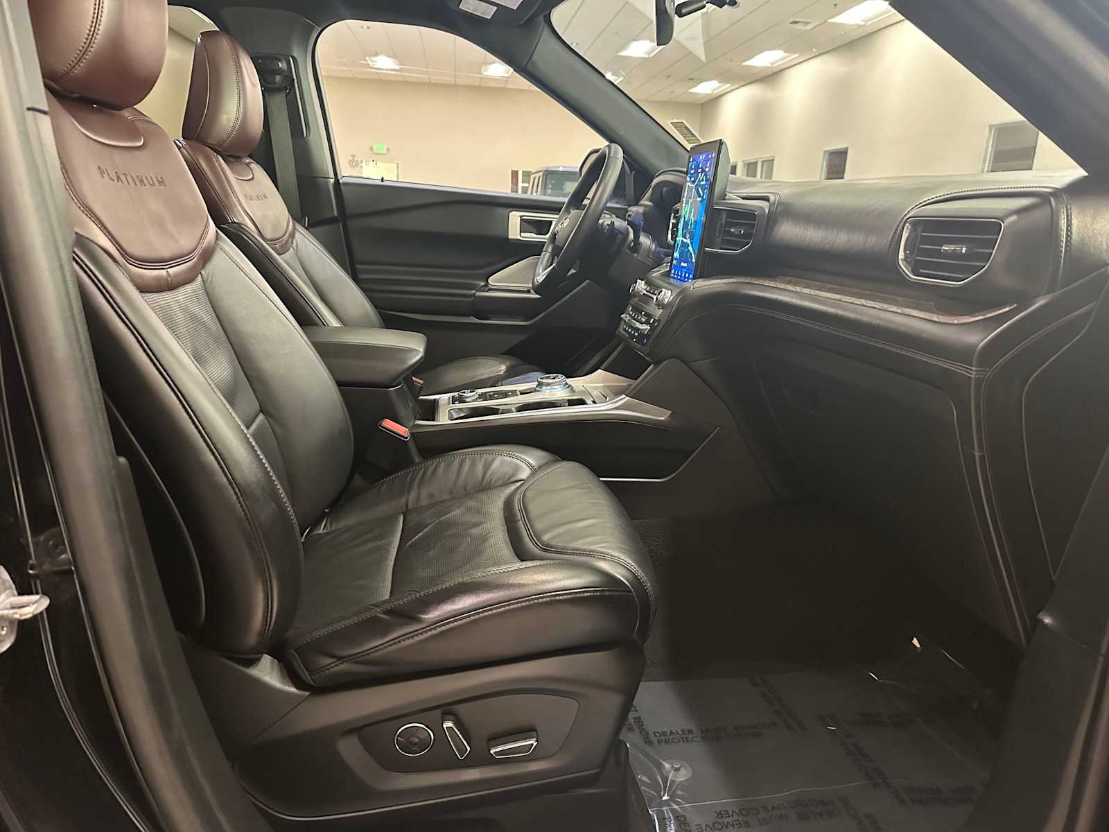 Thumbnail: 2020 Ford Explorer - 29