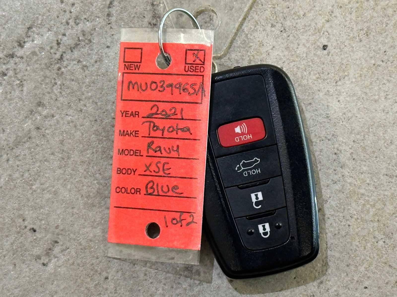 Thumbnail: 2021 Toyota RAV4 - 33