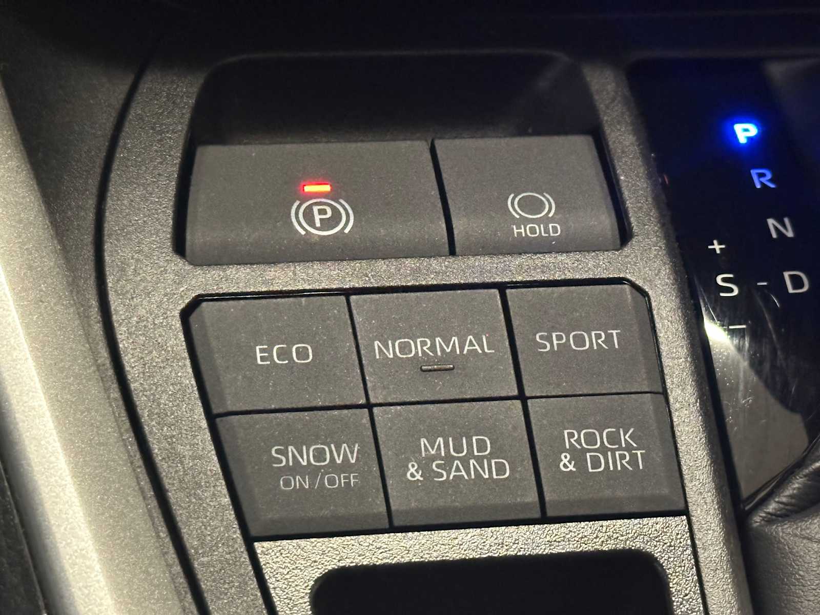 Thumbnail: 2024 Toyota RAV4 - 16