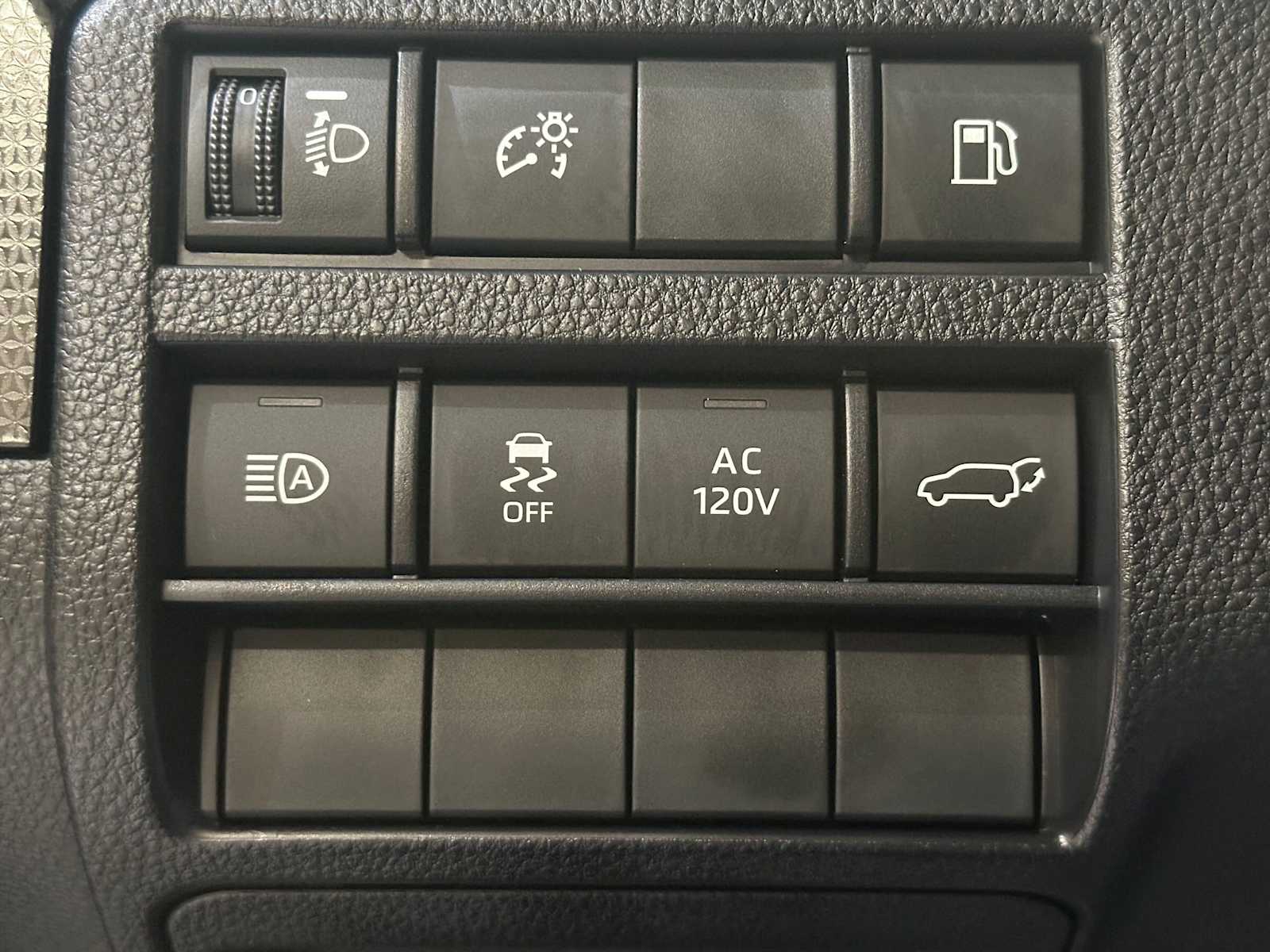 Thumbnail: 2026 Toyota 4Runner - 17