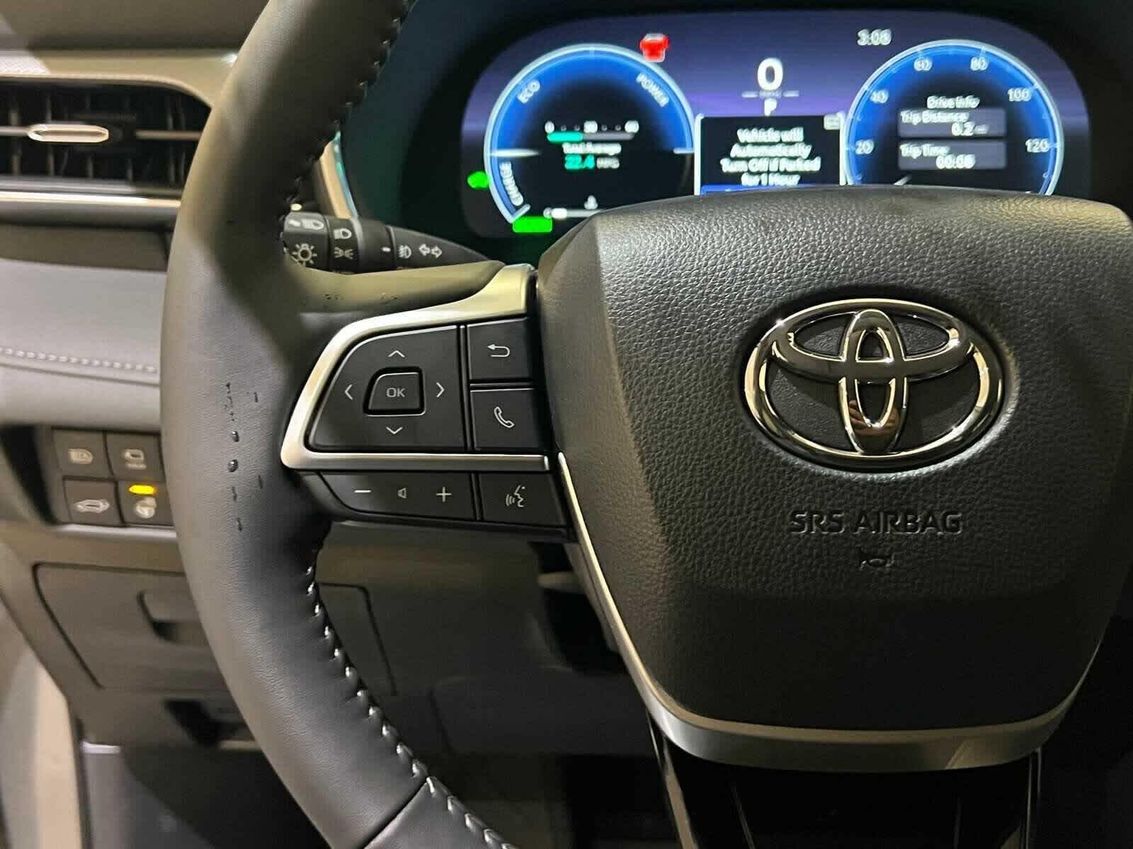 Thumbnail: 2025 Toyota Highlander - 21